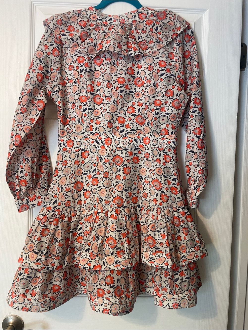 Vineyard Vines Coral and Cream Floral Ruffle Tiered Mini - Picture 10 of 10